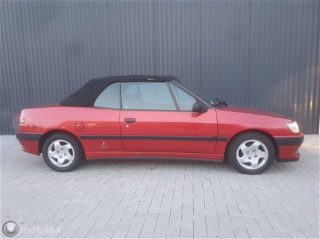 Peugeot 306 Cabriolet - 1.8 APK 24-04-2020 automaat koopje - 1