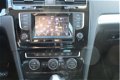 Volkswagen Golf - 1.2 TSI Highline DSG 5-Deurs Led verlichting NAVI BOM VOLL - 1 - Thumbnail