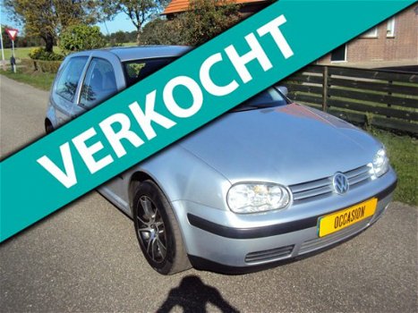 Volkswagen Golf - 1.6-16V Sportline - 1