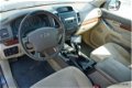 Toyota Land Cruiser - 3.0 D-4D VX Window Van - 1 - Thumbnail