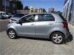 Toyota Yaris - 1.3 VVTi Luna - 1 - Thumbnail