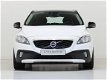 Volvo V40 Cross Country - 1.6 D2 115 PK 6-Bak Momentum (BNS) - 1 - Thumbnail