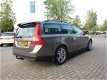 Volvo V70 - 5 cilinder 200 pk automaat clima trekhaak - 1 - Thumbnail