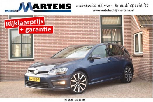 Volkswagen Golf - 1.2 TSI 105pk H6 R-Line Business Edition R Xenon Ecc Pdc Keyless Camera Massage Le - 1