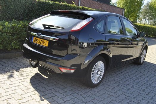 Ford Focus - 1.8 Limited cruise airco, navi, voorruit verwarming - 1