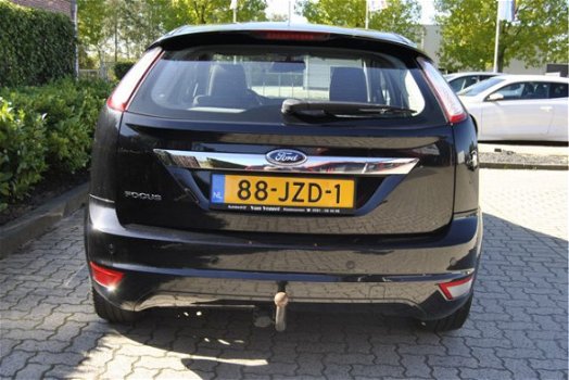 Ford Focus - 1.8 Limited cruise airco, navi, voorruit verwarming - 1