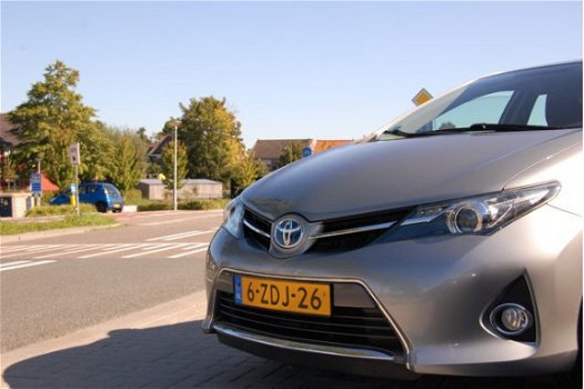 Toyota Auris - 1.8 Hybrid Aspiration | NAVIGATIE | CAMERA - 1