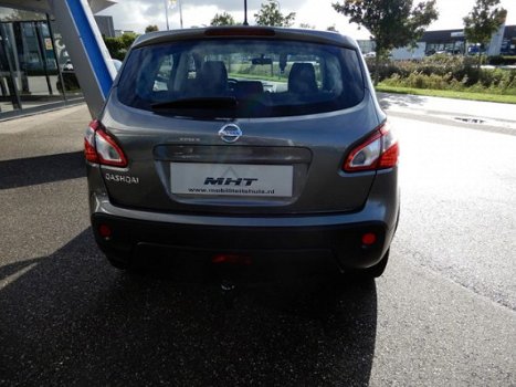 Nissan Qashqai - 1.6i 16V Visia - 1