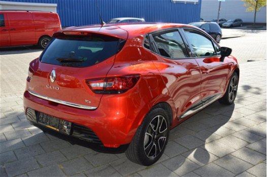 Renault Clio - 0.9 TCe ECO Night&Day Navigatie I Airco I Sport velgen I Dealer onderhouden - 1