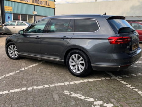 Volkswagen Passat Variant - 1.6 TDI Highline - 1