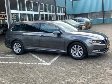 Volkswagen Passat Variant - 1.6 TDI Highline - 1