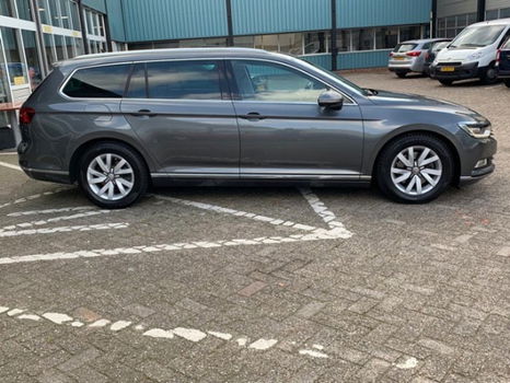 Volkswagen Passat Variant - 1.6 TDI Highline - 1