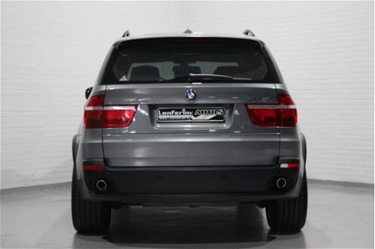 BMW X5 - 3.0sd Executive 286pk Automaat, Panoramadak, Navi, Stoelverwarming, Head Up Display - 1