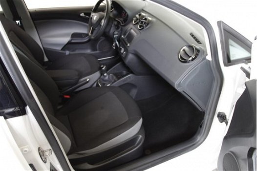 Seat Ibiza ST - 1.0 Tsi 70kW/95pk Style Connect Navi/Pdc/Airco/Crc/Lmv/Bt - 1