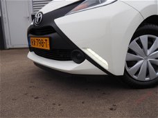 Toyota Aygo - 1.0 VVT-i 69pk 5D x-fun