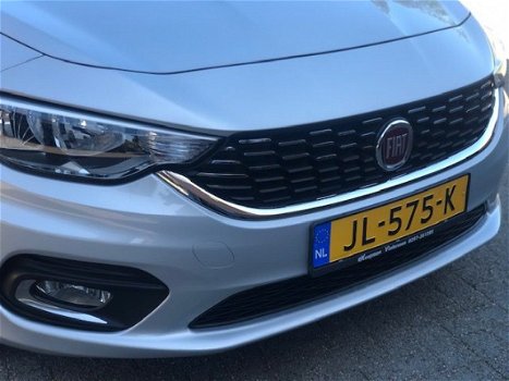 Fiat Tipo. - 1.4 16V Lounge Trekhaak - 1