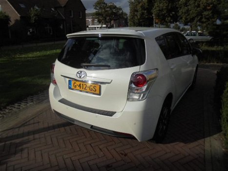 Toyota Verso - 1.8 VVT-i 147pk (5P) Business Edition bij specialist - 1