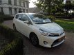 Toyota Verso - 1.8 VVT-i 147pk (5P) Business Edition bij specialist - 1 - Thumbnail