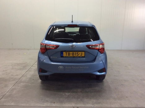 Toyota Yaris - 1.0 12v VVT-i 69pk 5D Aspiration Navi / demo voordeel - 1