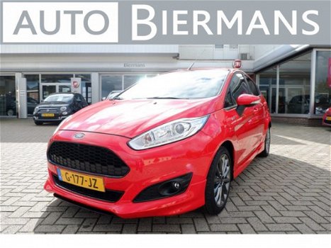 Ford Fiesta - 1.0 EcoB. 5-Drs ST Line 100Pk Race Red - 1