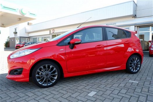 Ford Fiesta - 1.0 EcoB. 5-Drs ST Line 100Pk Race Red - 1