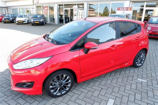 Ford Fiesta - 1.0 EcoB. 5-Drs ST Line 100Pk Race Red - 1