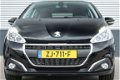 Peugeot 208 - 1.2 110PK EAT6 AUTOMAAT NAVI LMV DONKER GLAS AIRCO ETC financieren al vanaf 2, 9% - 1 - Thumbnail