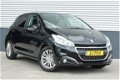 Peugeot 208 - 1.2 110PK EAT6 AUTOMAAT NAVI LMV DONKER GLAS AIRCO ETC financieren al vanaf 2, 9% - 1 - Thumbnail