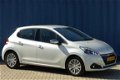 Peugeot 208 - 1.2 Puretech 82pk Allure |Navigatie|Cruise|Clima|Parkeersenoren| - 1 - Thumbnail