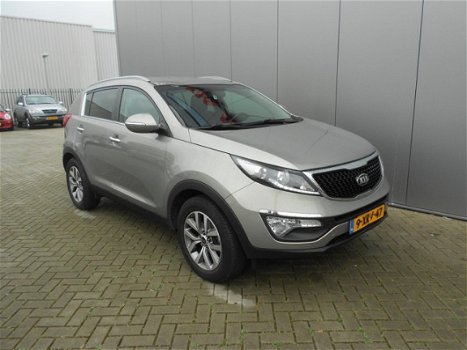 Kia Sportage - 1.6 GDI 135pk World Cup Edition/Leer Navi - 1