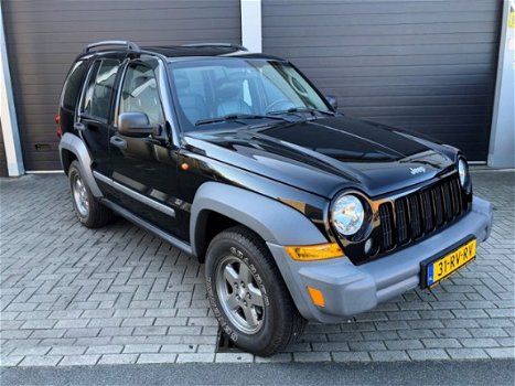 Jeep Cherokee - 3.7I V6 SPORT - 1