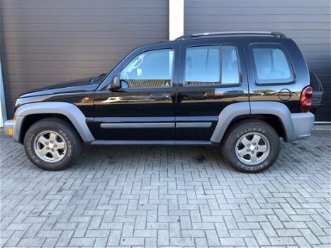 Jeep Cherokee - 3.7I V6 SPORT - 1