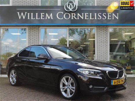 BMW 2-serie Coupé - 220d High Executive Aut. Leder Xenon Sportstoelen Navi Professional Stoelverwarm - 1