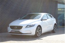 Volvo V40 - 1.6 D2 Momentum | Xenon | Sensus Touch Navi | 17 inch