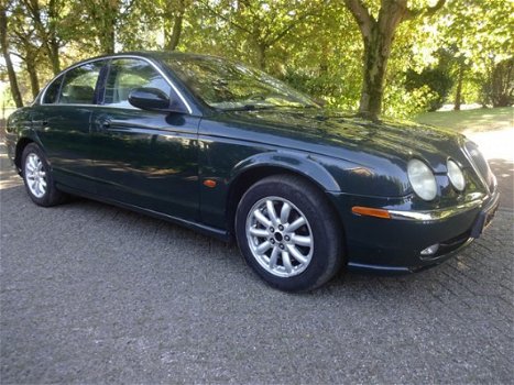 Jaguar S-type - 3.0 V6 Executive - 1