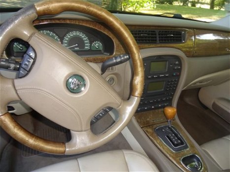 Jaguar S-type - 3.0 V6 Executive - 1