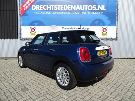 Mini Mini Cooper - 1.5 136Pk 5Drs. Navi Full Map 16 Inch Bluetooth Multi-Stuur Bluetooth 6-Bak 1e Ei - 1