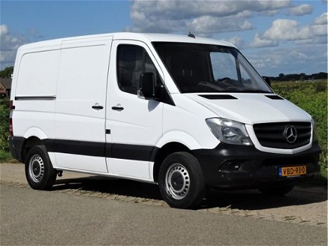 Mercedes-Benz Sprinter - 214 CDI L1 H1 - 140 Pk - Navi - Airco - Cruise Control - 1