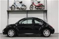 Volkswagen New Beetle - 2.0 Highline | Sportief | Stoelverwarming | - 1 - Thumbnail