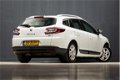 Renault Mégane Estate - 1.5 dCi Expression White Edition (NAVIGATIE, TELEFOON, NIEUWE APK, CLIMATE, - 1 - Thumbnail