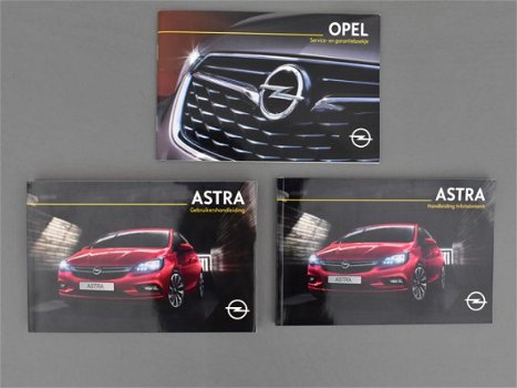Opel Astra - ST Business Executive 1.0T 105PK NAVI / CLIMA / PDC V+A - 1