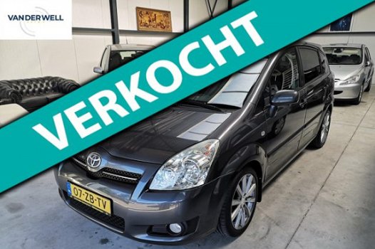 Toyota Corolla Verso - 2.2 D-4D Luna 7p. - Clima, Navi, Cruise, Trekhaak - 1