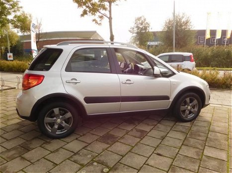 Suzuki SX4 - 1.6 Limited - 1