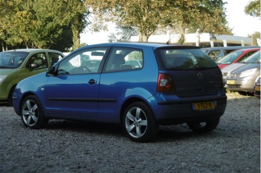 Volkswagen Polo - 1.2-12V Comfortline BJ2005 CRUISE/LMVELG/APK - 1