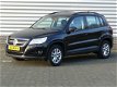 Volkswagen Tiguan - 2.0 TDI Comfort&Design Navi, Airco, LM, Trekhaak - 1 - Thumbnail