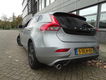 Volvo V40 - 2.0 D4 R-Design Business VOLL OPTIENAVI /LEER/MF STUUR/PANORAMA/APK - 1 - Thumbnail