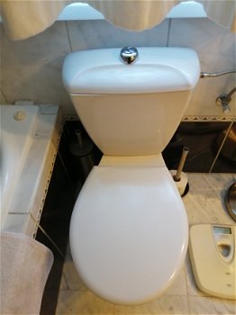 badkamermeubel ,WC, Bubbelbad - 4