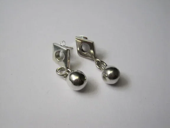 Zilveren oorbellen met balletje 3.5 cm - nr. 1