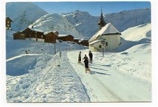 L084 Tschamut mit den Piz Badus / Zwitserland