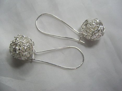 1001 oorbellen bruidsoorbellen zilver met gratis sieradendoosje voor de bruid - 2